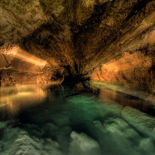 Bozkovské dolomitové jeskyně