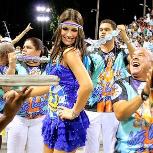 foto da  Natália Guimarães - Rainha Bateria - Carnaval - Rio de Janeiro