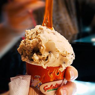 gelatissimo cinnamon donut gelato