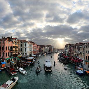 Grand Canale from the ponte del Rialto, Venezia, Italia
