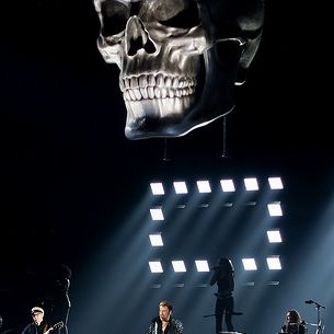 Johnny Hallyday - Rester Vivant - Bercy, Paris (2015)