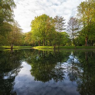 Summer Feeling in April