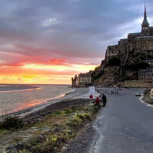 Tramonto a Mont St. Michel (Fr) -  [Explore - Jun 21, 2011]